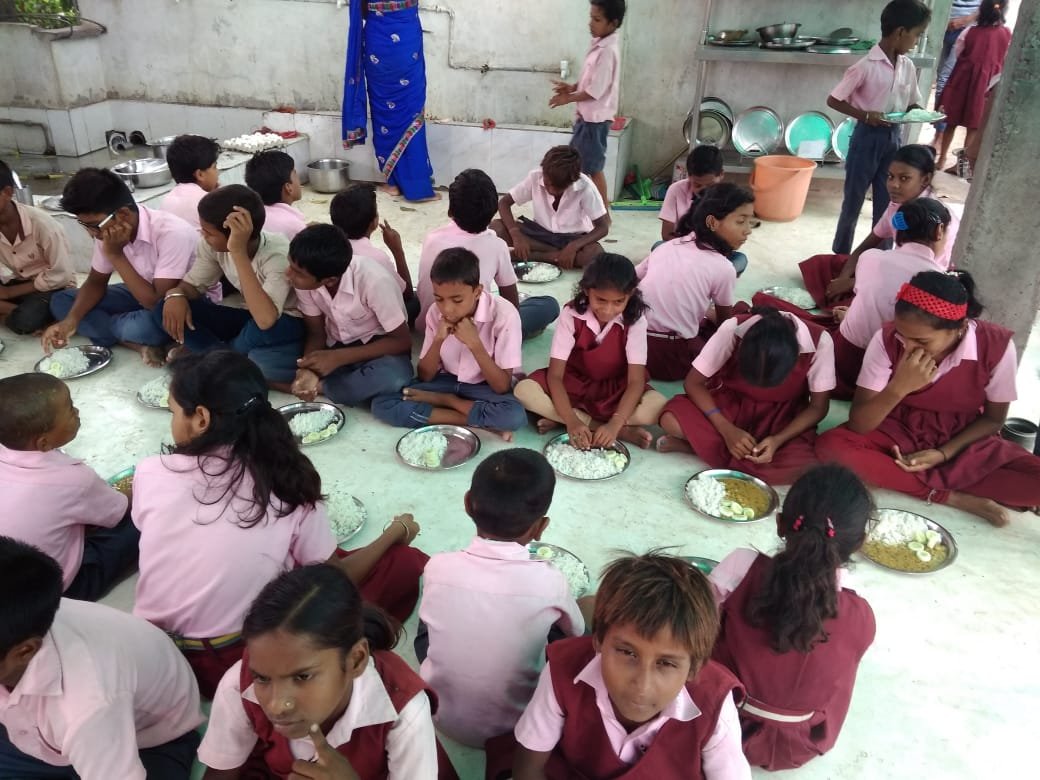 Daily Hot Lunch Distribution to Slum Children Varanasi